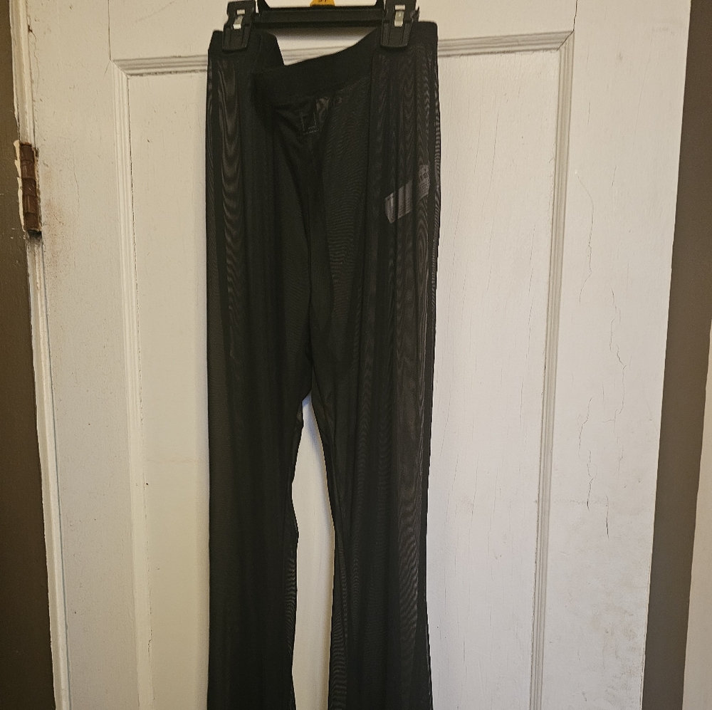 Mesh pants